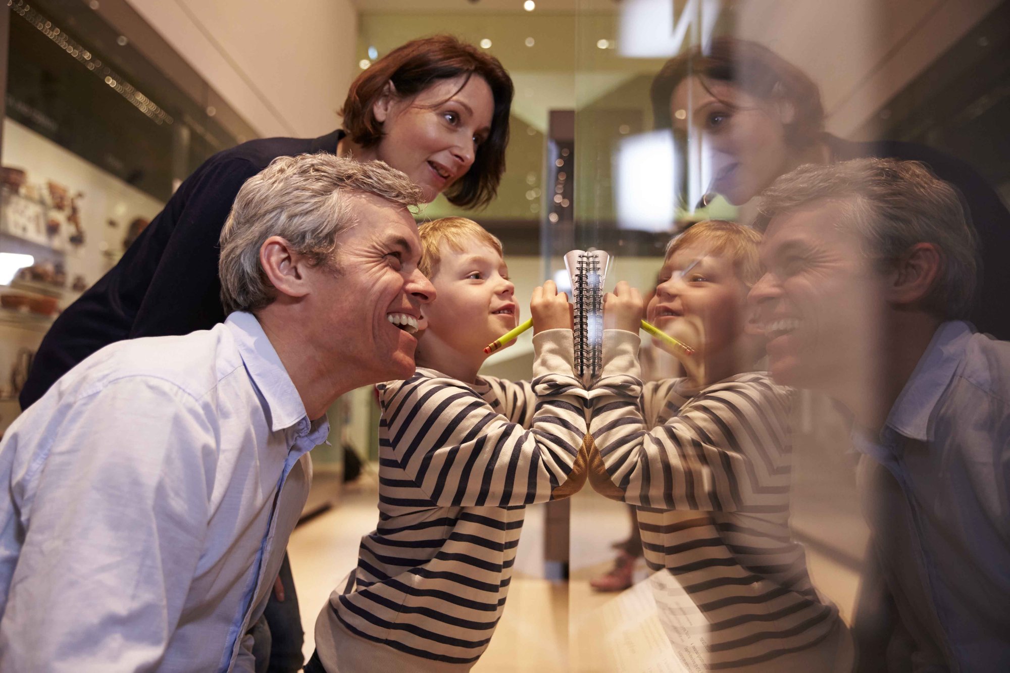 family-at-museum-visitors-and-dynamic-pricing-convious